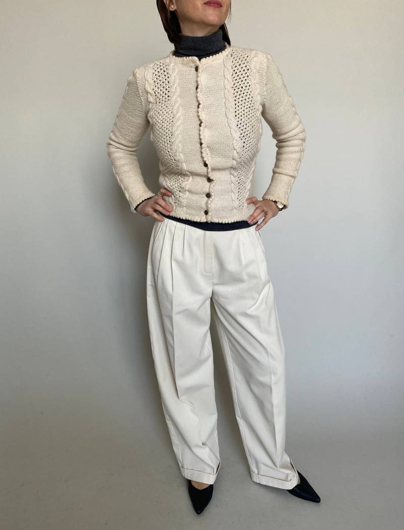 Handgestrickte Weiße Woll-strickjacke - Metallknöpfe, Xs von whiteaporter