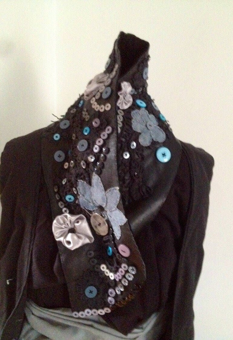 Leder Halsband, Stola/Stola Steampunk, Gothic, Halsband/ Schal, Textilschmuck, Ooak Lederschmuck Leder Halsband, Stola/Stola Steampunk, Gothic, Halsband/ Schal, Textilschmuck, Ooak Lederschmuck von whiteorchiddesigns1