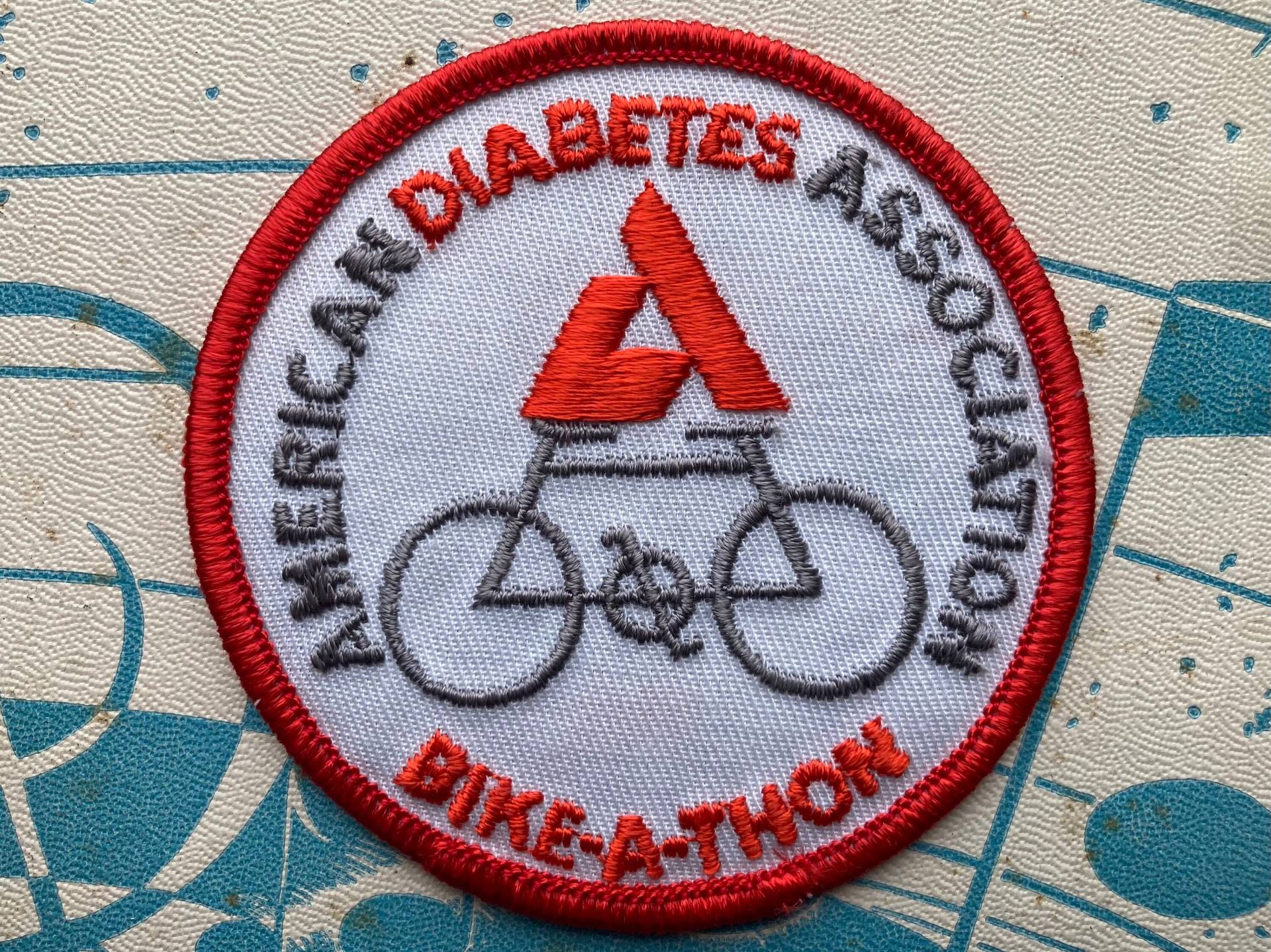 Vintage American Diabetes Association Bike-A-Thon Aufnäher Vintage American Diabetes Association Bike-A-Thon Aufnäher von whokeepsthisstuff
