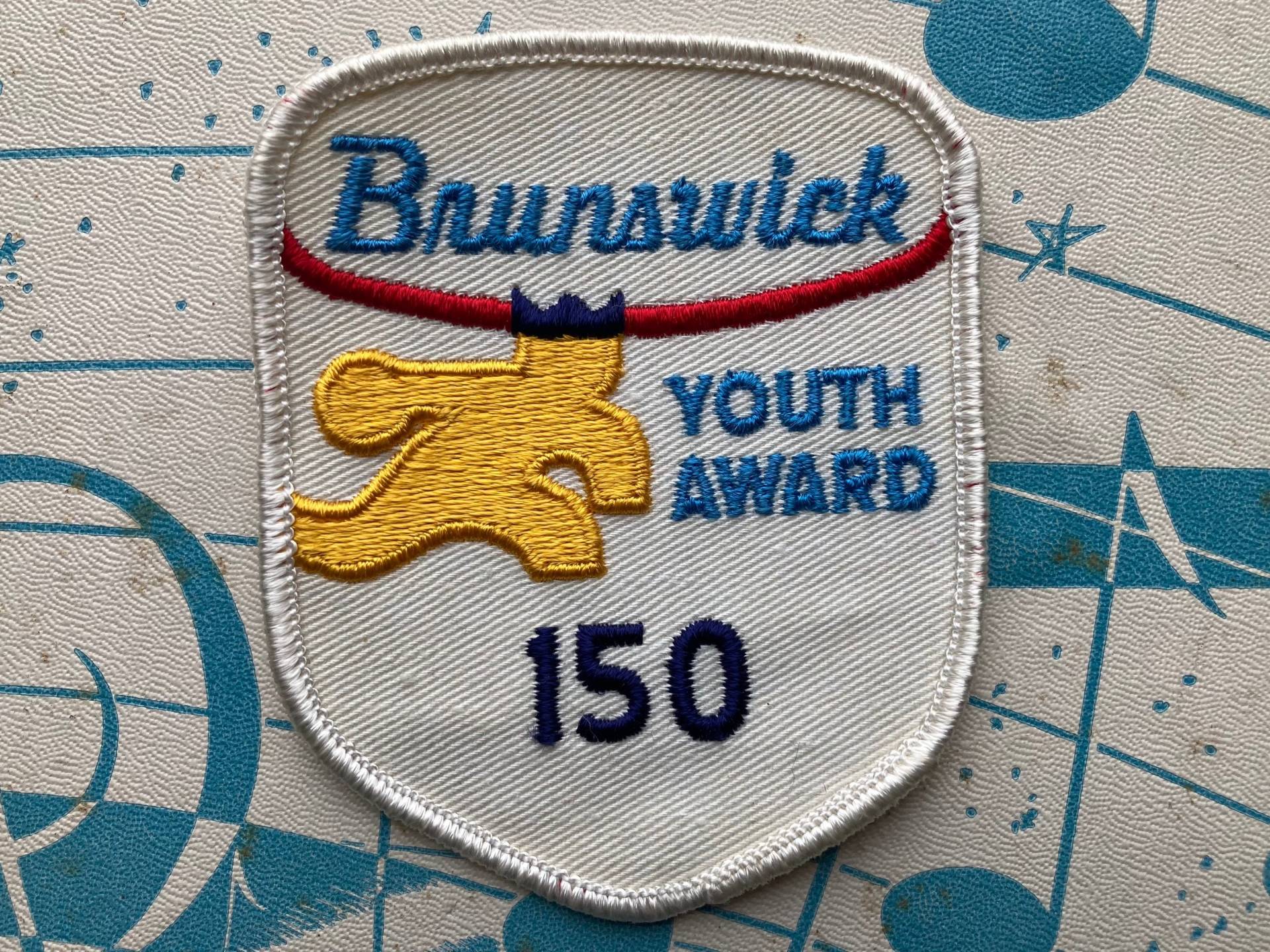 Vintage Brunswick Jugendpreis 150 Bowling Patch Vintage Brunswick Jugendpreis 150 Bowling Patch von whokeepsthisstuff