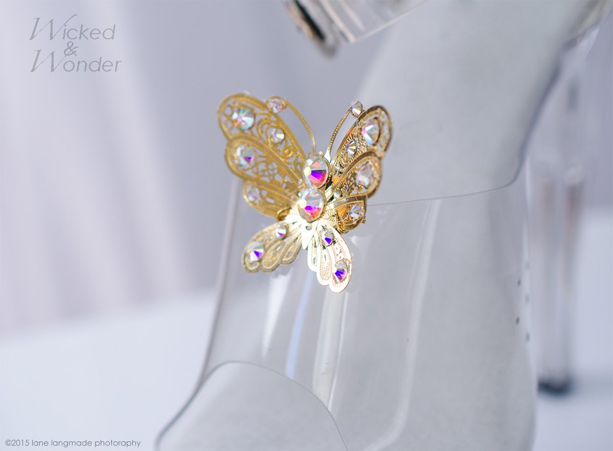 Neu Aschenputtel 2015 Glas Pantoffel Mit Gold Schmetterlinge Schuhe Neu Aschenputtel 2015 Glas Pantoffel Mit Gold Schmetterlinge Schuhe von wickedandwonder