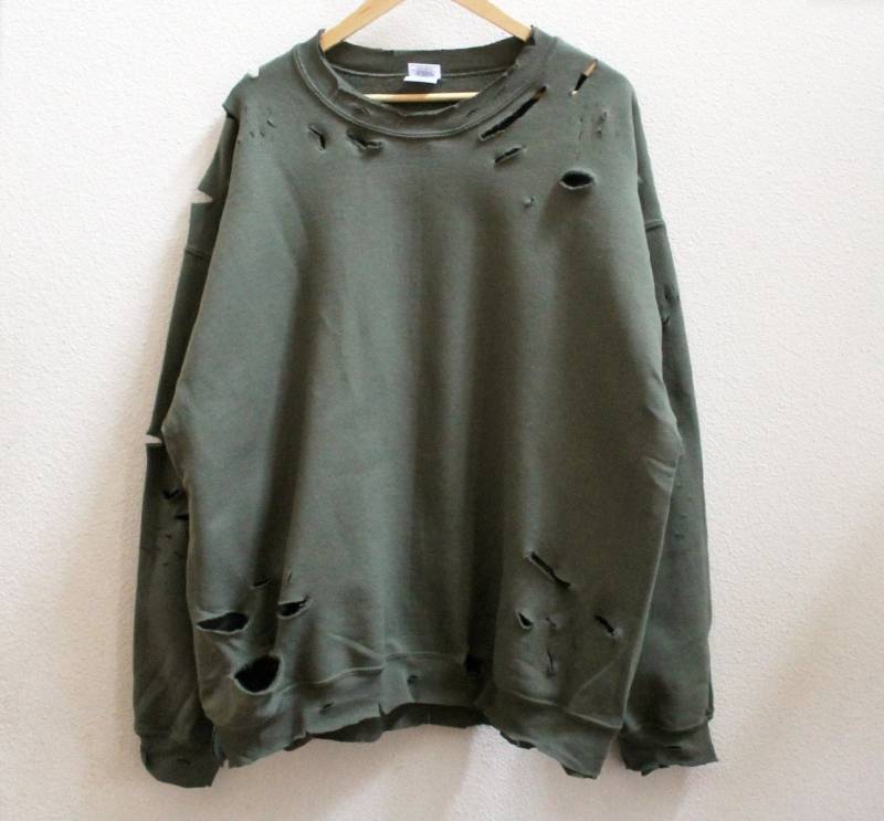 Distressed Unisex Sweatshirt | Grün, Anthrazit, Schwarz von wildblacksheep