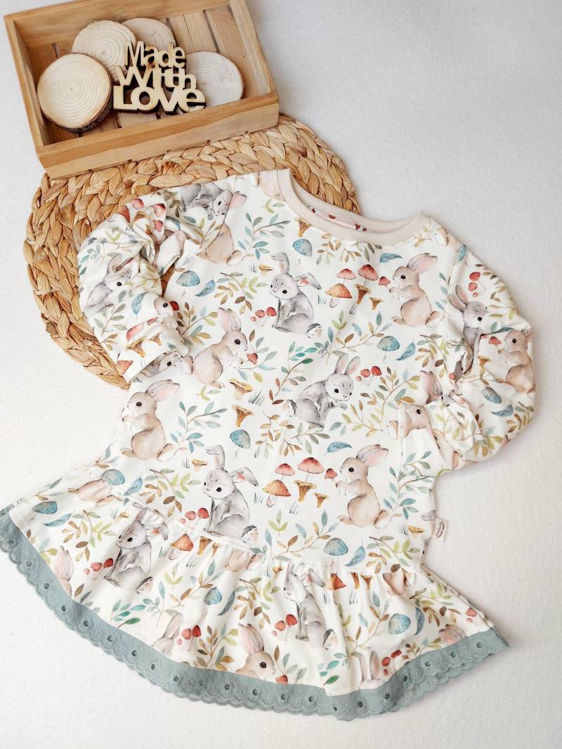 Einzelstück Langarmshirt Mit Rüsche - Handmade Aus Jersey Häschen Gr. 104/110 von wildebande