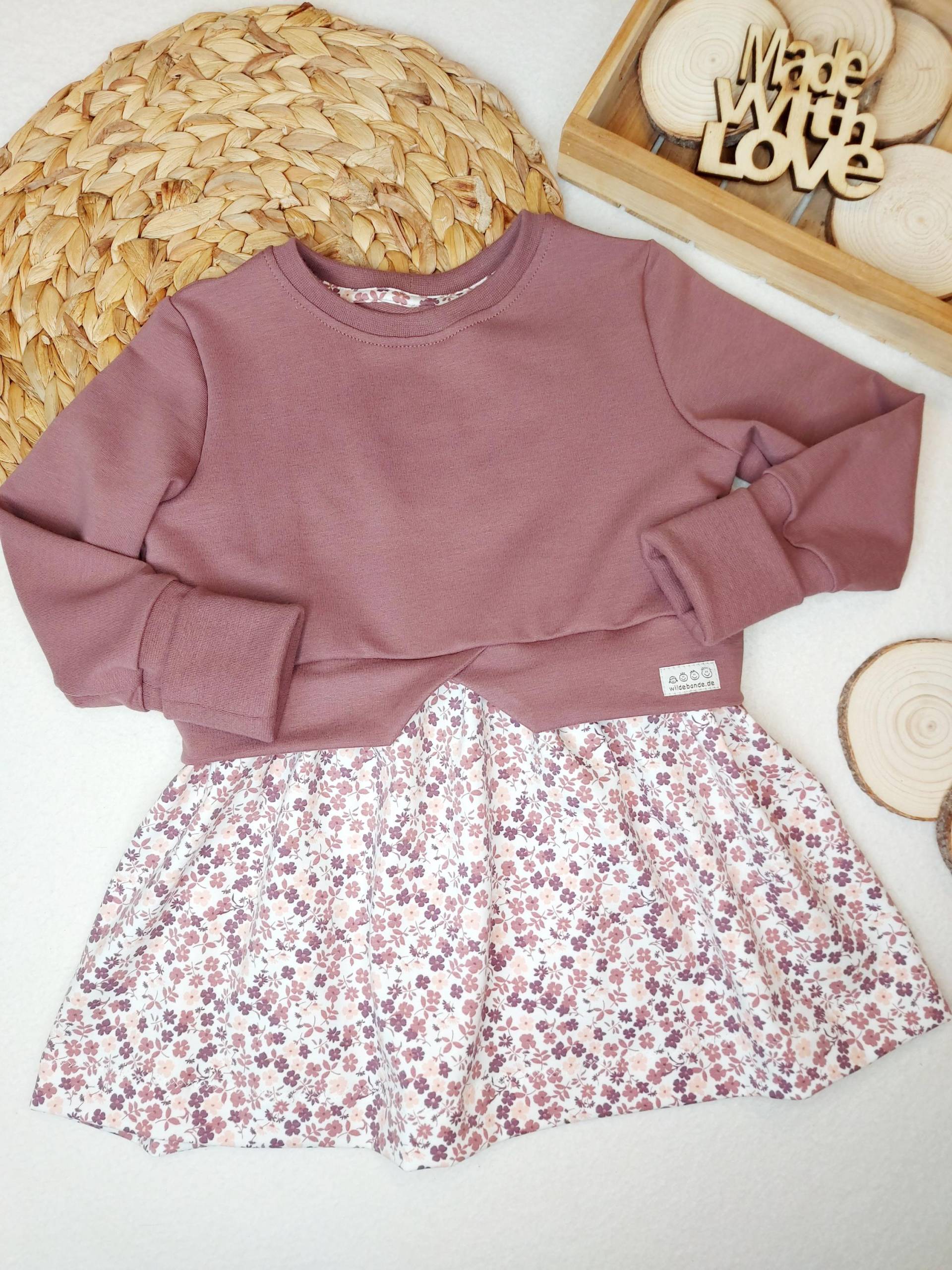 Girly Sweater Mit Schößchen - Handgemachter Mädchensweater Aus Sweat & Jersey | Altmauve Blümchen Größe 56-140 Wilde Bande von wildebande