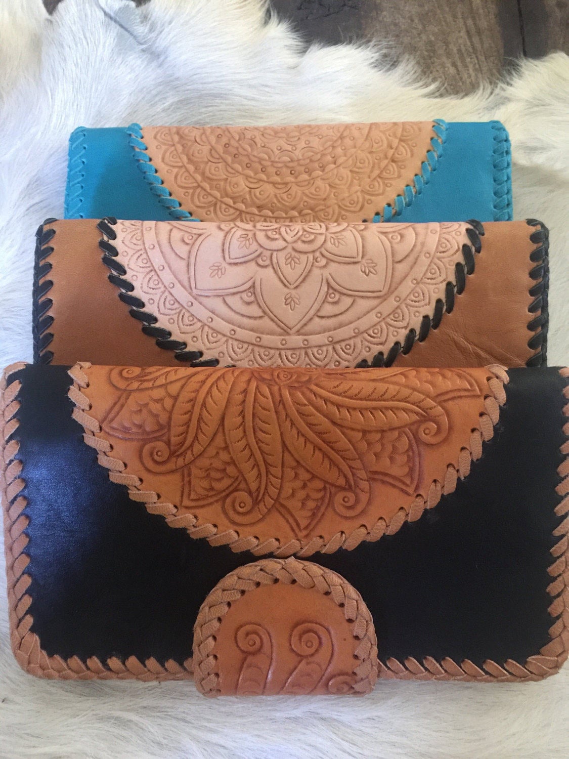 Echtleder Mandala Geldbörsen Echtleder Mandala Geldbörsen von wildorchidaustralia