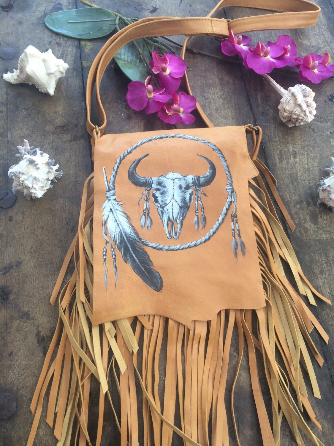 Handbemalte Boho-Fransentasche Handbemalte Boho-Fransentasche von wildorchidaustralia