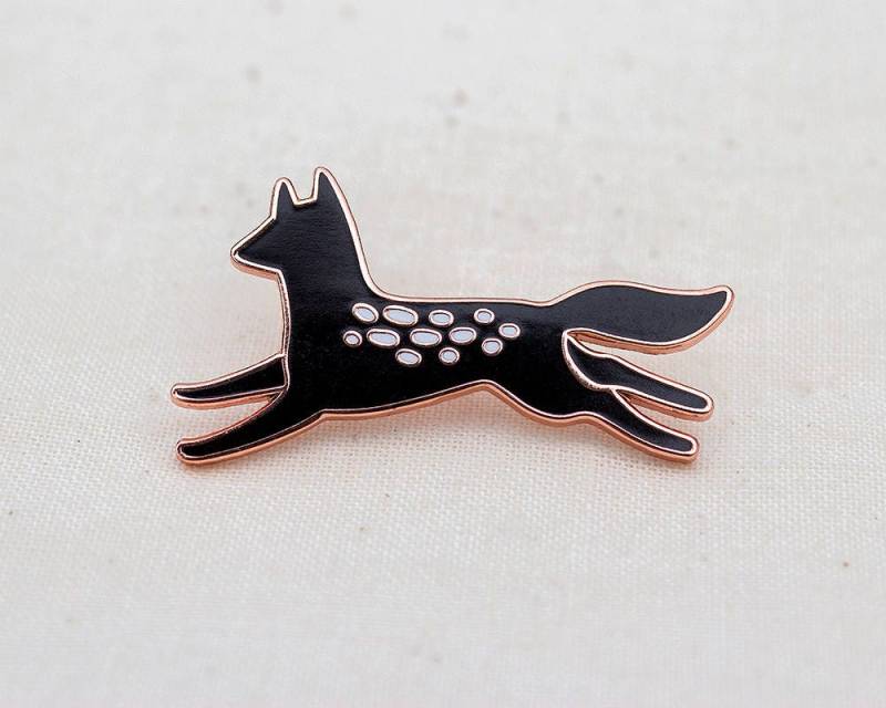 Black Wolf Fuchs Emaille Pin - Anstecknadel Badge Black Wolf Fuchs Emaille Pin - Anstecknadel Badge von wildship