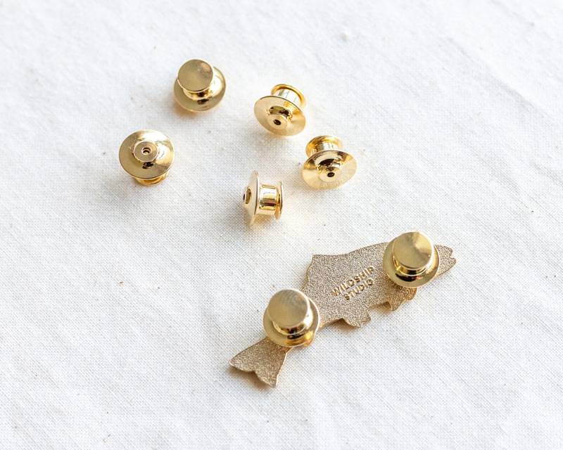 Locking Enamel Pin Backs - Deluxe Wächter 5Er Pack Locking Enamel Pin Backs - Deluxe Wächter 5Er Pack von wildship