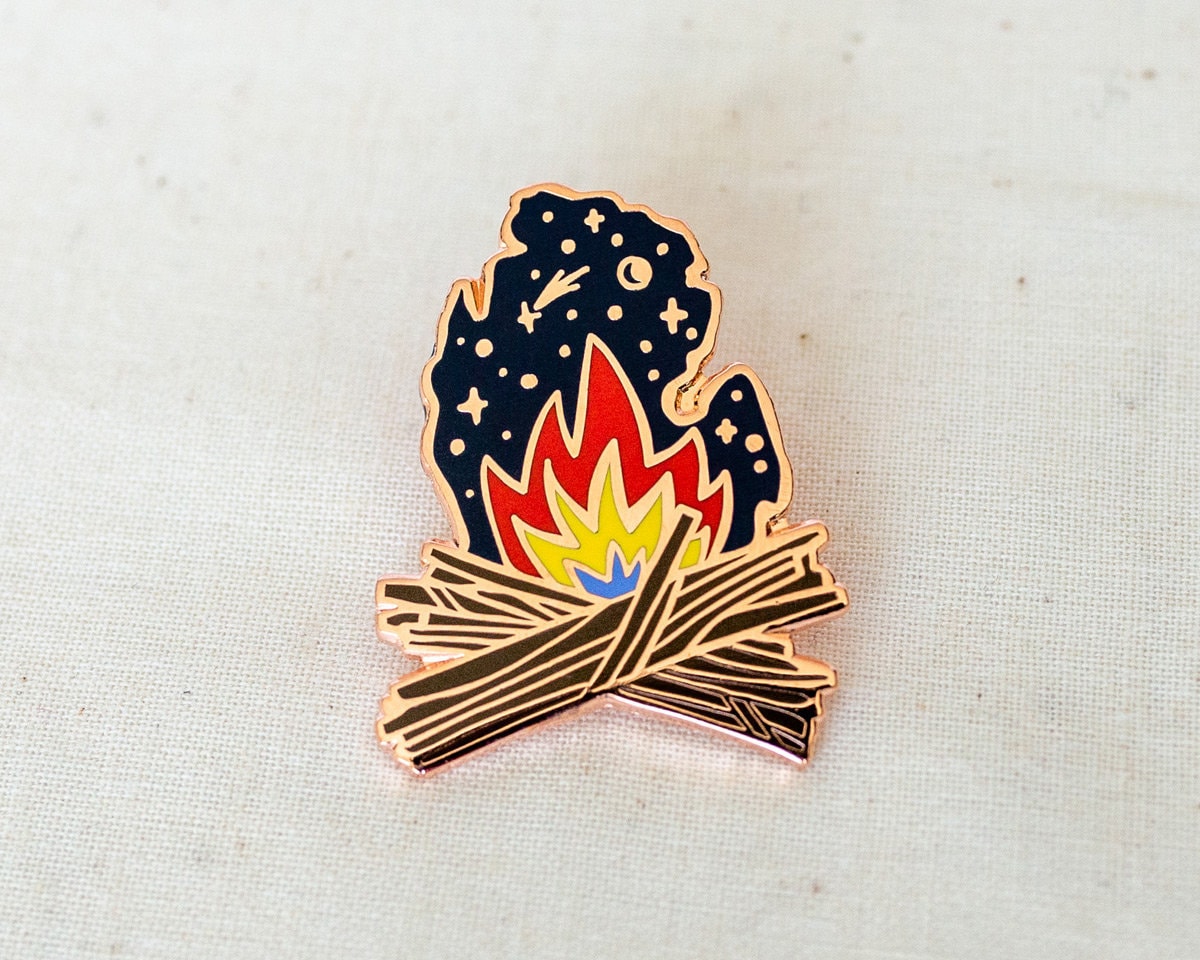 30Er Jahre Emaille Pin - Anstecknadel 30Er Jahre Emaille Pin - Anstecknadel von wildship