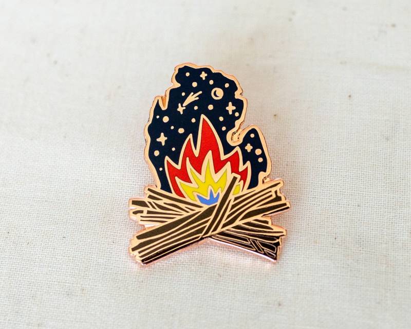 30Er Jahre Emaille Pin - Anstecknadel 30Er Jahre Emaille Pin - Anstecknadel von wildship