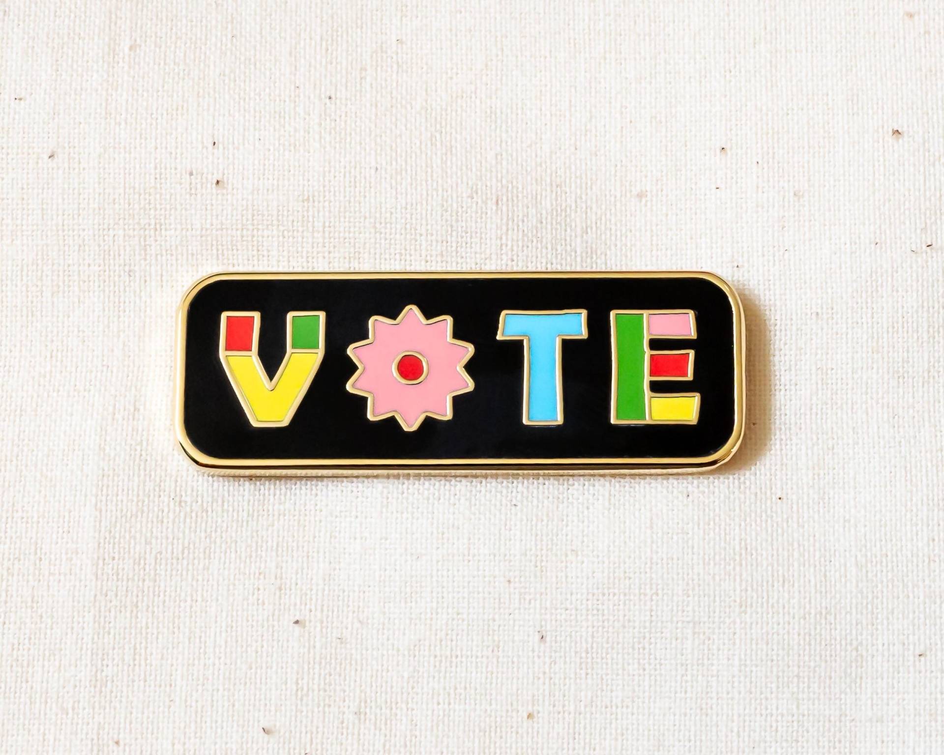 Vote Emaille Pin - Anstecknadel Badge Vote Emaille Pin - Anstecknadel Badge von wildship