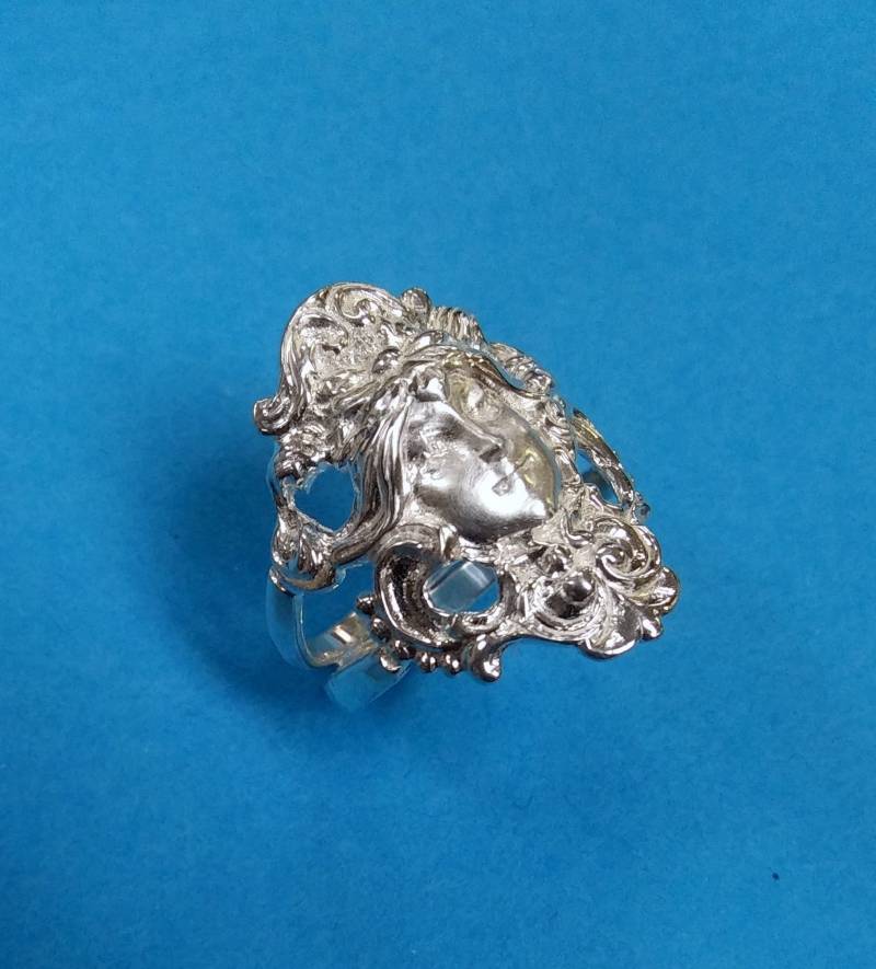 Jugendstil Göttinnen Ring Jugendstil Göttinnen Ring von williamhowardjewelry
