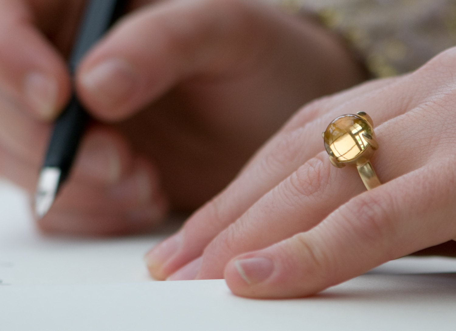 Großer Citrin Cab Ring in 18K Gold, Gelber Edelstein Ring, Geschenk Für Sie von williamwhite