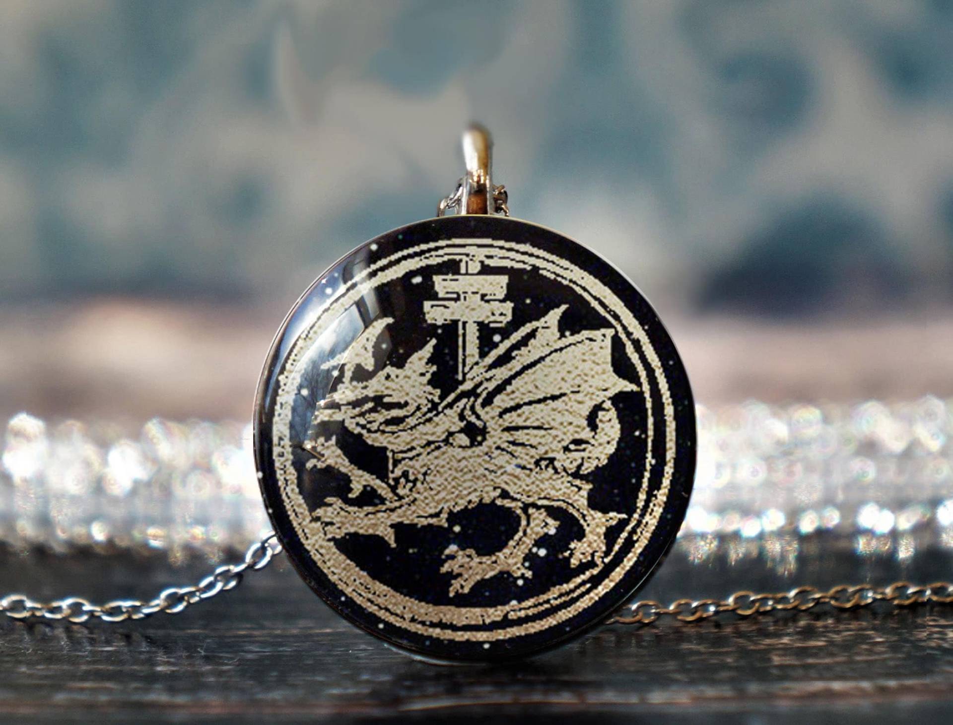 Ordnung Des Drachen, Zinn Anhänger, Vampir Halskette, Gothic Dracula Anhänger von willowtail