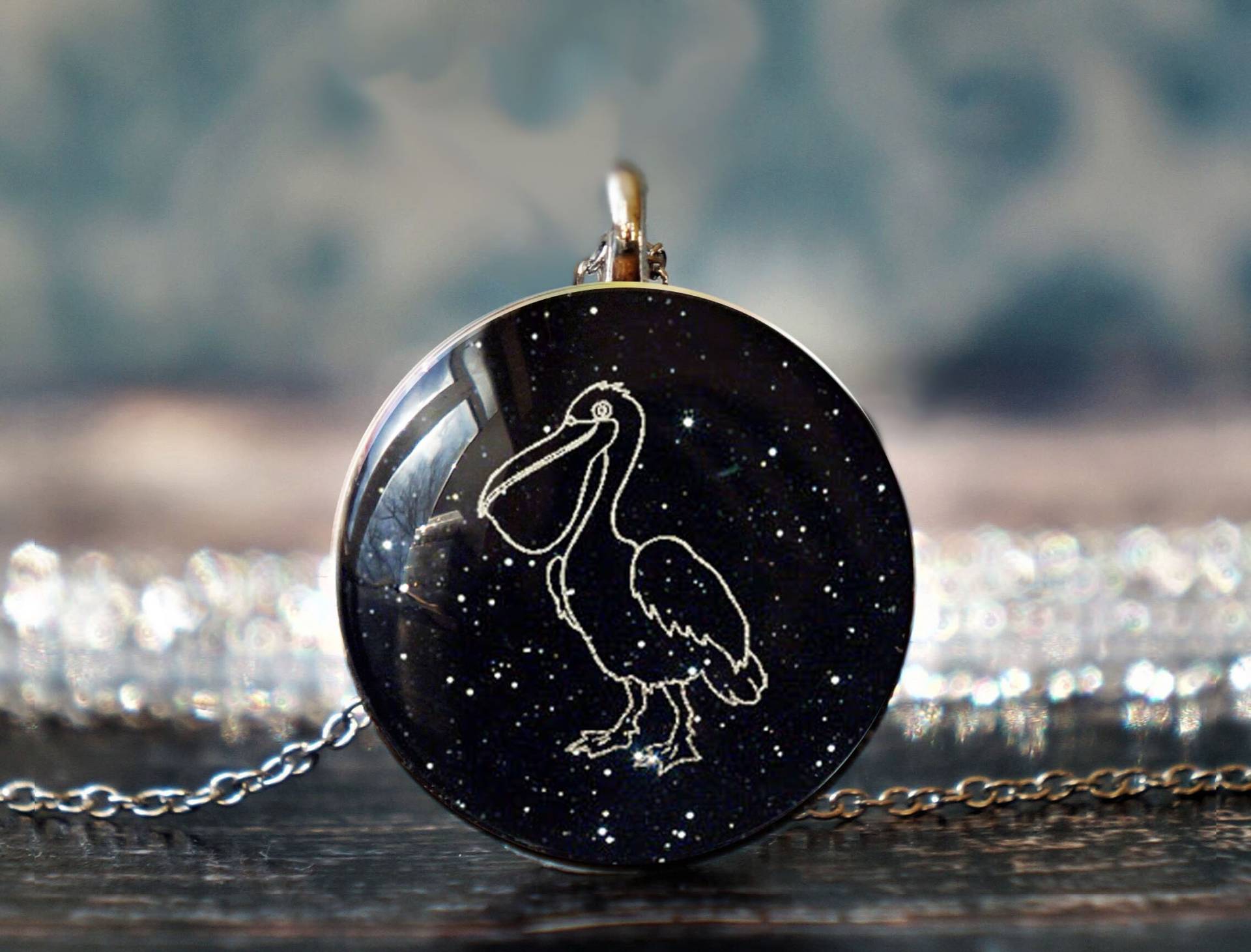 Pelikan Anhänger, Schmuck, Charm, Geschenk von willowtail