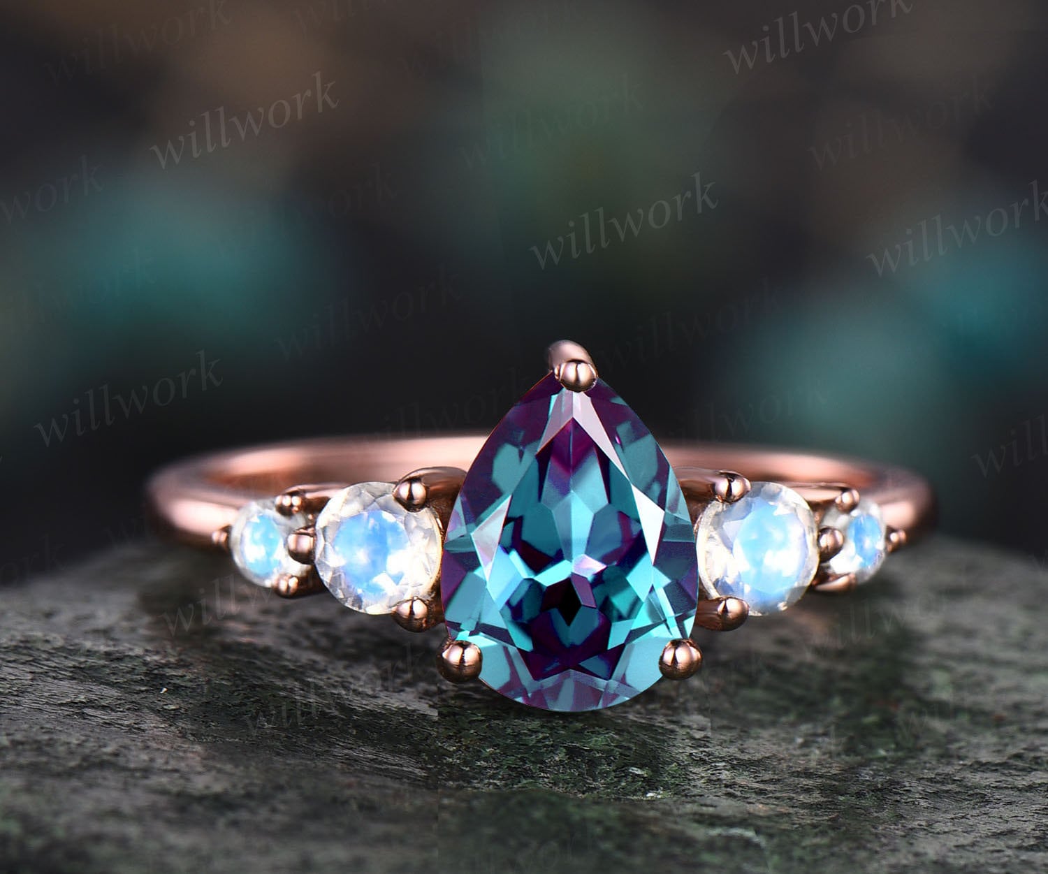 Alexandrit Ring 5 Stein Vintage Vintage Birnenförmig Verlobungsring Fünfstein Mondstein Rosegold Silber Für Frauen Geschenk Alexandrit Ring 5 Stein Vintage Vintage Birnenförmig Verlobungsring Fünfstein Mondstein Rosegold Silber Für Frauen Geschenk von willwork