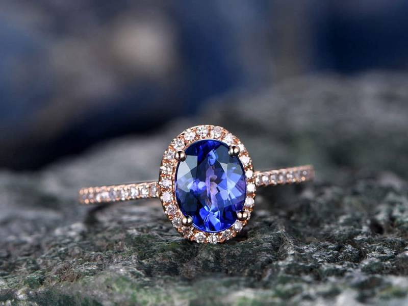 Blaue Tanzanite Verlobungring-Solid 14 K Rose Gold-Handgemachte Diamant Ring-Halo Stapeln Band-6x8mm Oval Geschnitten Edelstein Versprechen Ring von willwork