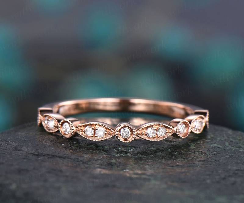 Halbe Eternity Diamant Ehering Art Deco 14K Roségoldring Marquise Ring Milgrain Braut Jahrestag Bandgeschenk von willwork