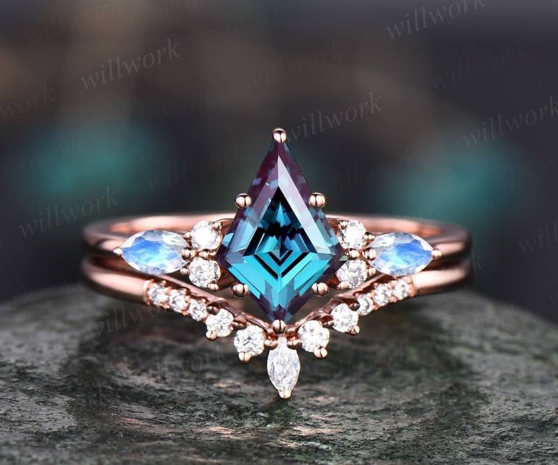 Vintage Alexandrit Verlobungsring Set Drachenschliff Ring Roségold Art Deco Marquiseschliff Mondsteinring Moissanite Ehering Für Damen von willwork