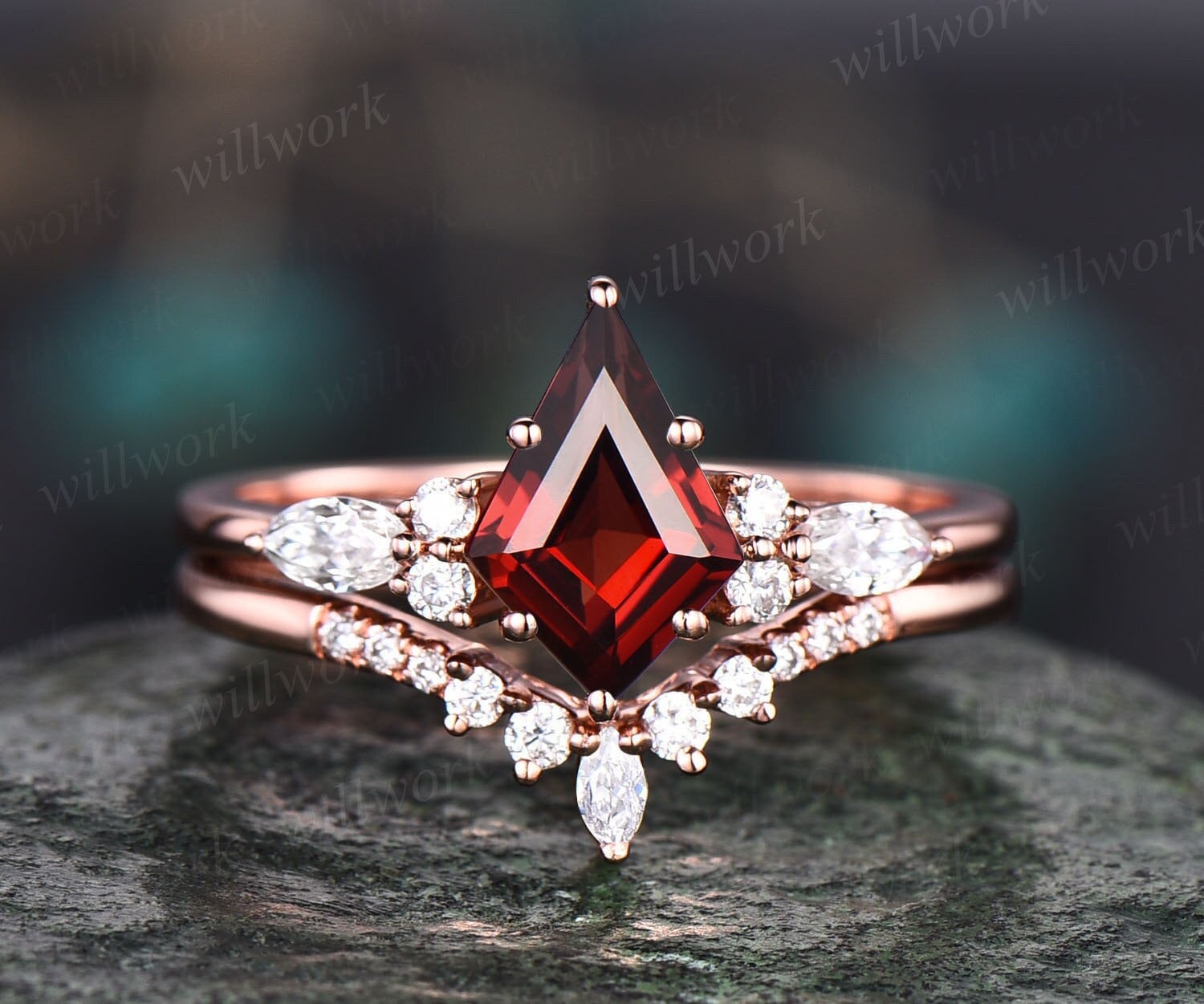 Vintage Drachenschliff Roter Granat Verlobungsring Ringset Roségold Einzigartig Marquiseschliff Moissanit Ring Für Frauen Jahrestag von willwork