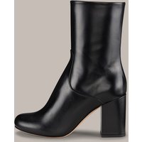 Stiefelette aus Lammnappaleder in Schwarz by Unützer von windsor.