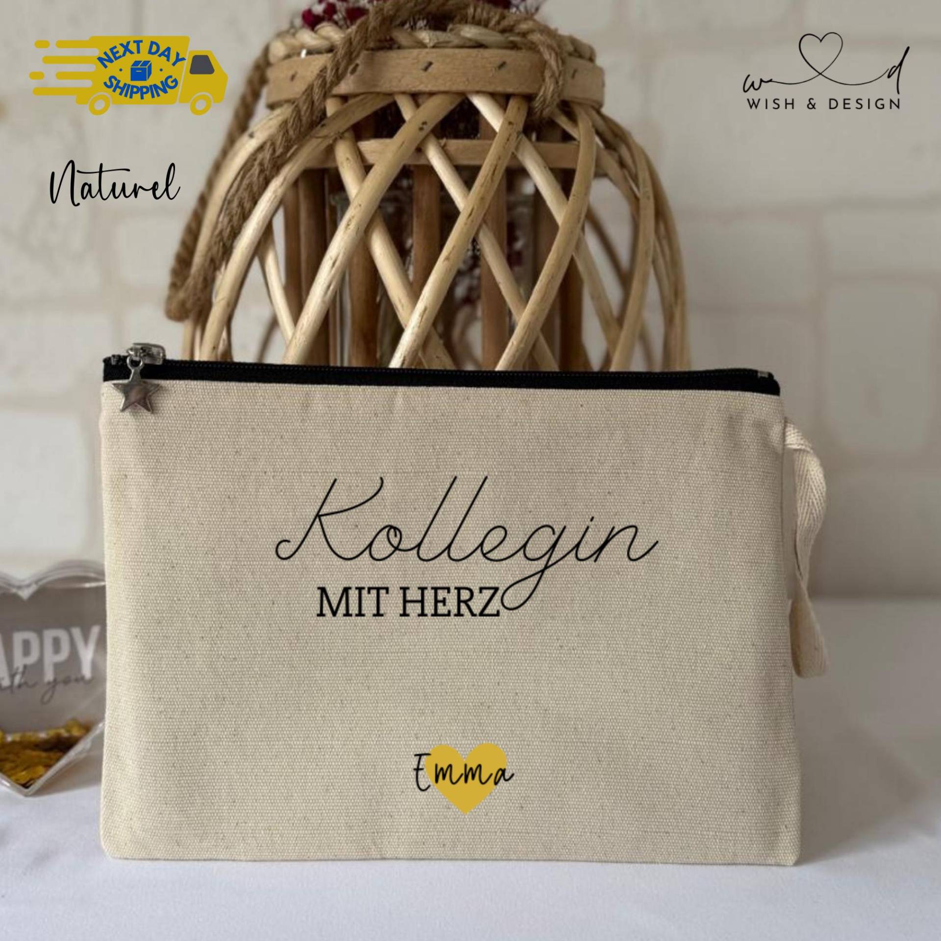 Personalized Makeup Bag - Kollegin Mit Herz Kosmetiktasche | Geschenk Büro Alltag Custom Zipper Pouch For Women Personalized Makeup Bag - Kollegin Mit Herz Kosmetiktasche | Geschenk Büro Alltag Custom Zipper Pouch For Women von wishanddesignByDilek