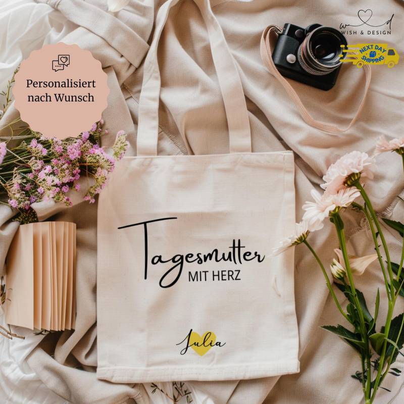 Tagesmutter Geschenk Danke Abschied - Abschiedsgeschenk Tasche Mit Herz, Dankeschön, Geschenktasche Personalisiert von wishanddesignByDilek