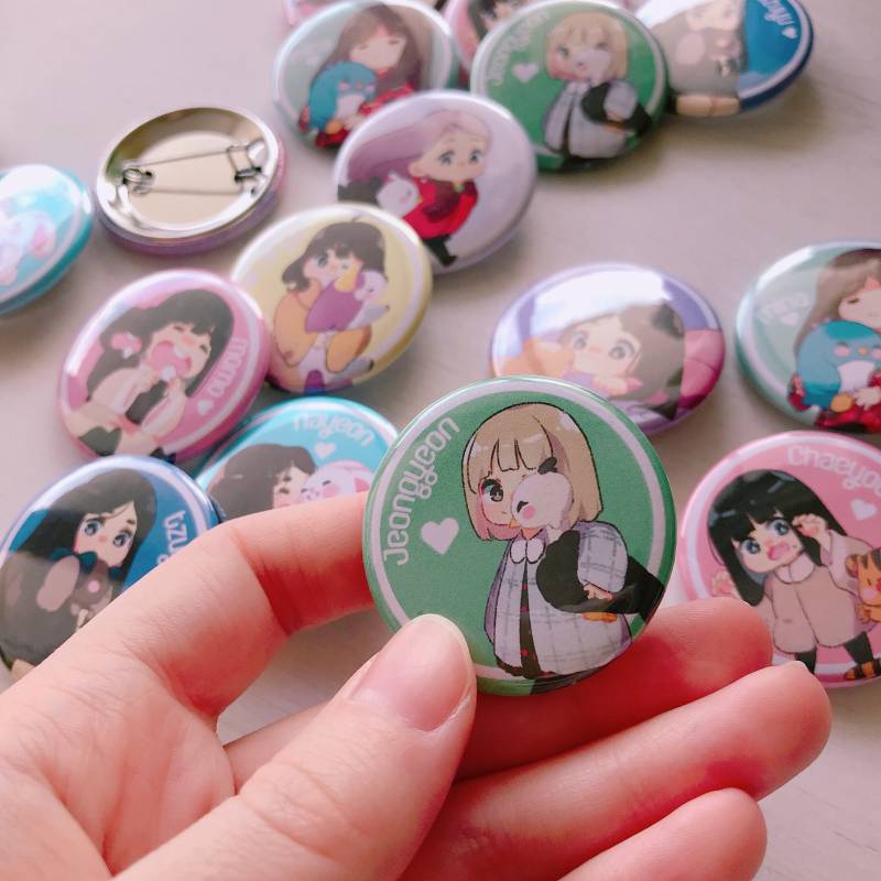 Zweimal Mitgliedsbuttons Zweimal Mitgliedsbuttons von wisteriamemory