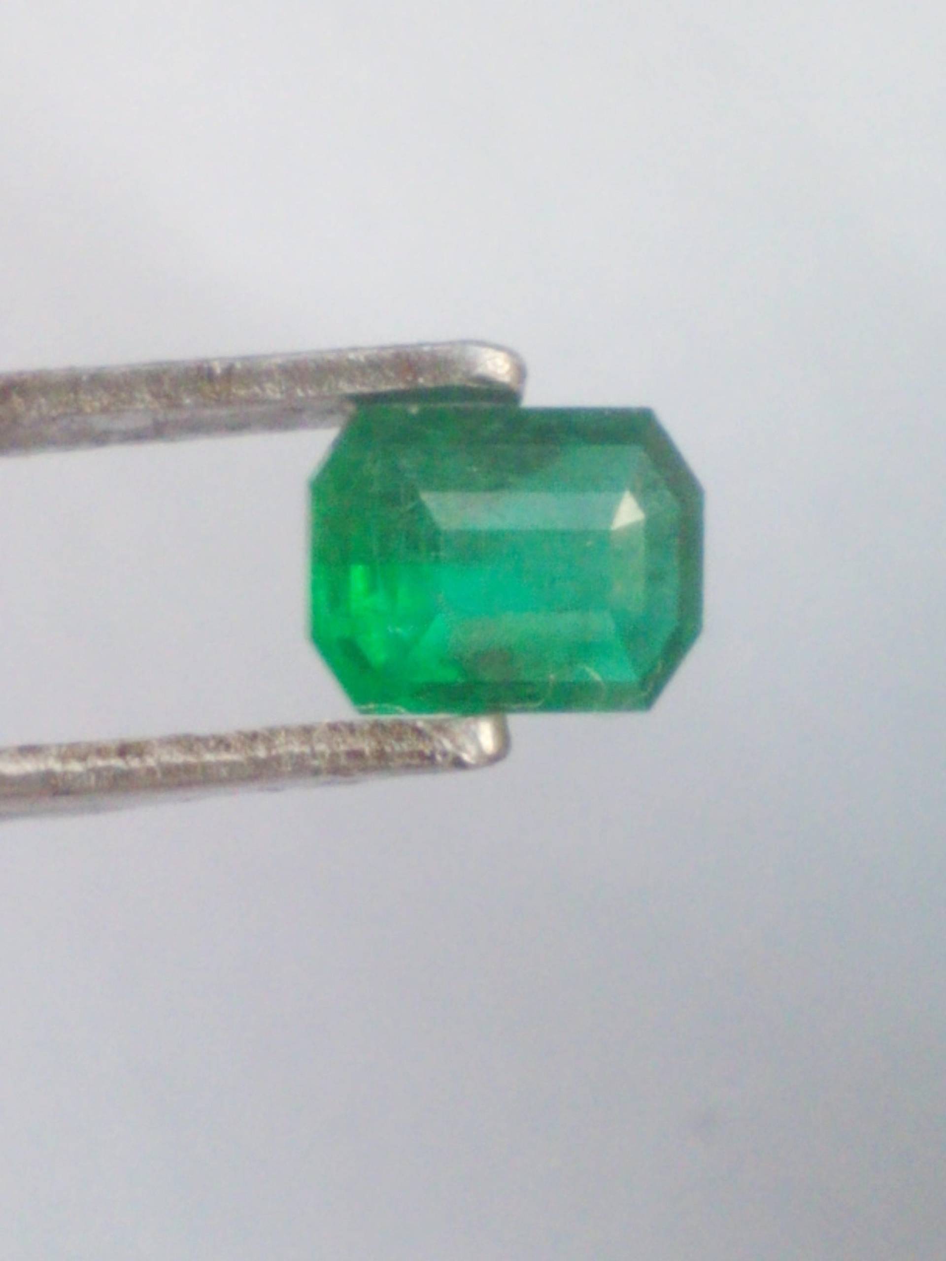Emerald Stone Emerald Stone von wluckyGemsDeutschlan