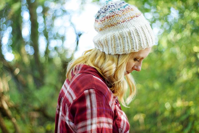 Grobstrick Stricken Slouchy Handgemachte Mehrfarbige Nahtlose Hudson Bay Mütze | Die Tahoe von woheloknitwear