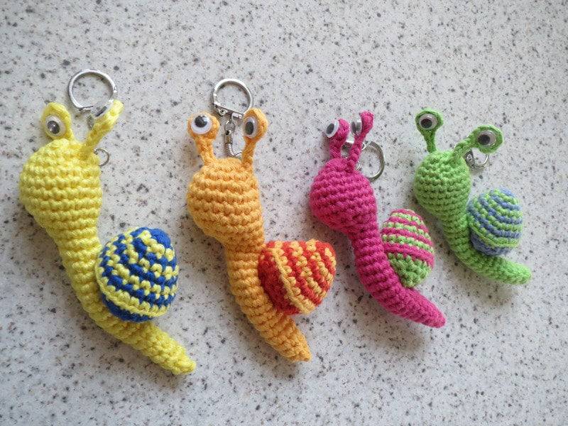 Gehäkelte Schnecke Schlüsselanhänger Farbe Wählbar Gehäkelte Schnecke Schlüsselanhänger Farbe Wählbar von wollix