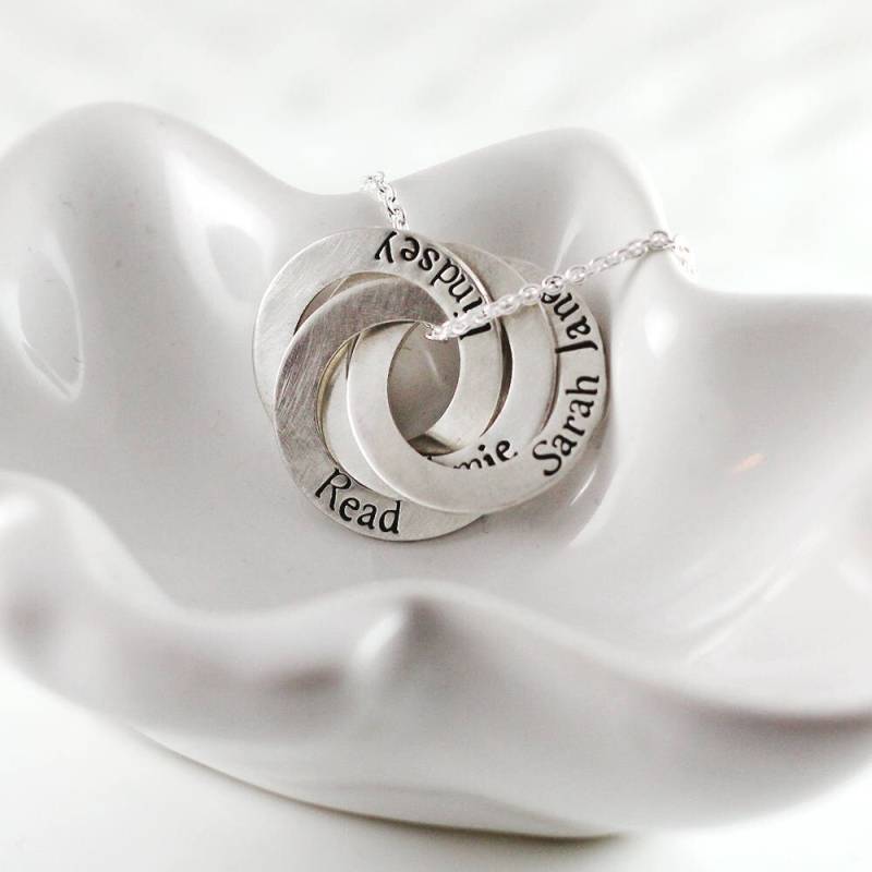 sterling Silber Interlocking Ring Halskette - Multi Loop Personalisierter Schmuck Handgestempelt Namenskette Geschenk Für Mama von woobiebeans