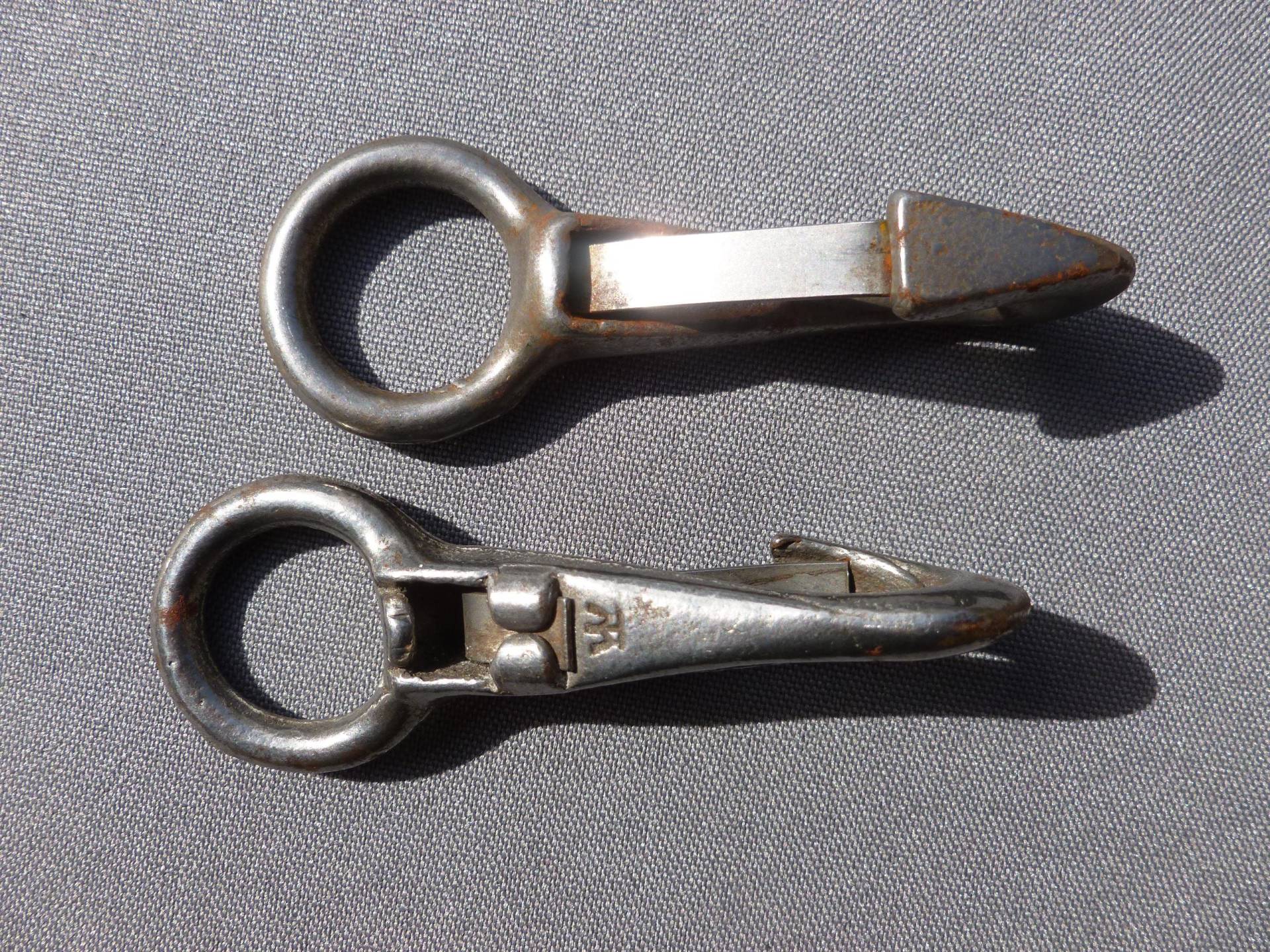 Karabinerhaken Alt Antik Eisen Stahl Nos Schmiedemarke Krone Vintage Ww2 Karabinerhaken Alt Antik Eisen Stahl Nos Schmiedemarke Krone Vintage Ww2 von woodreused