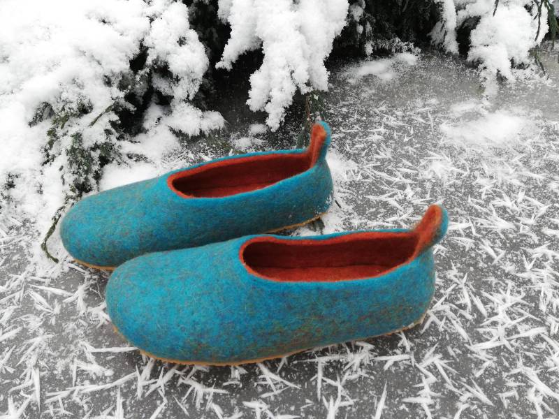 Filzwolle Hausschuhe Handgefertigte Türkis Und Orange Damenhausschuhe Alle Größen von wool4dreams