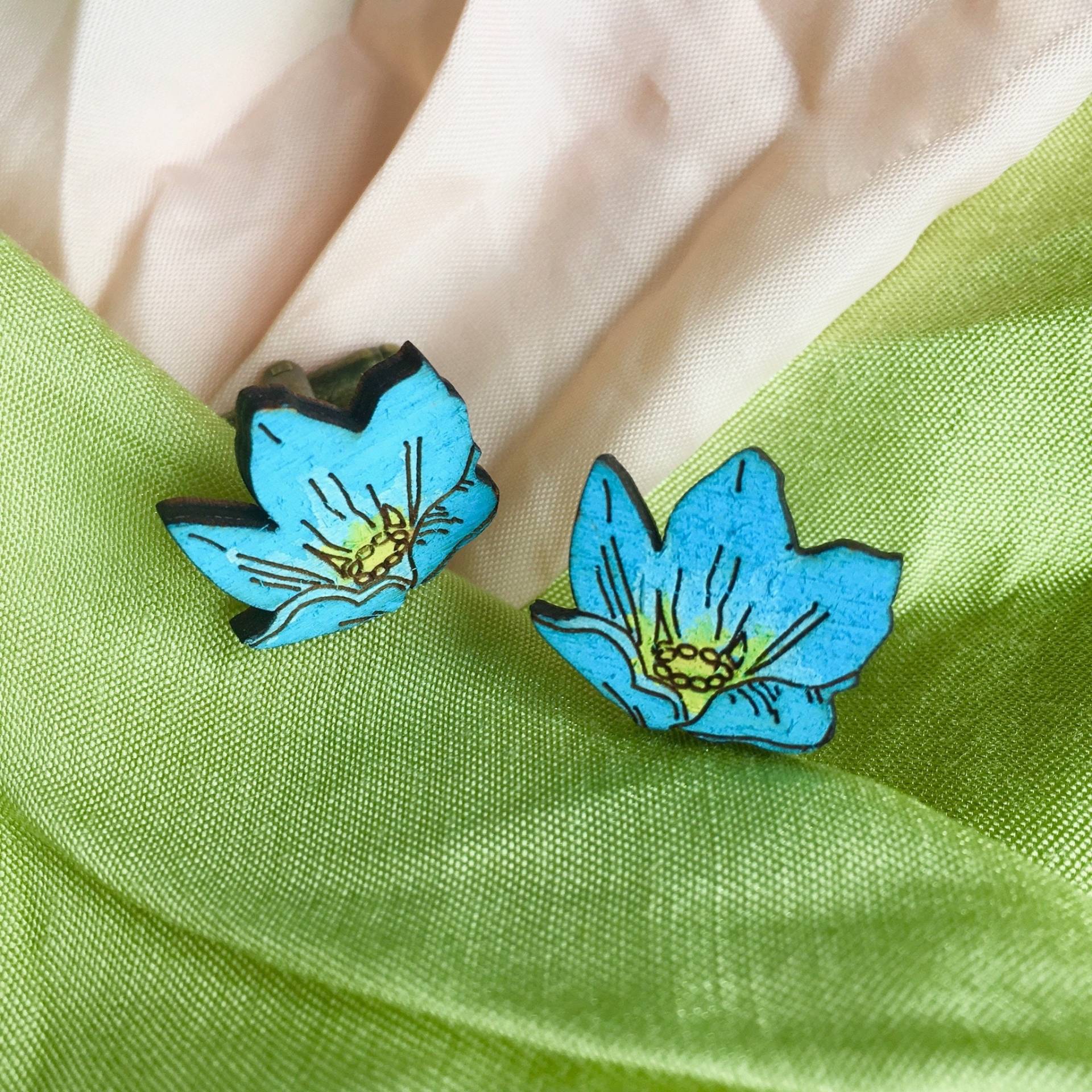 Forget-Me-Knot Manschettenknöpfe von workingclasp