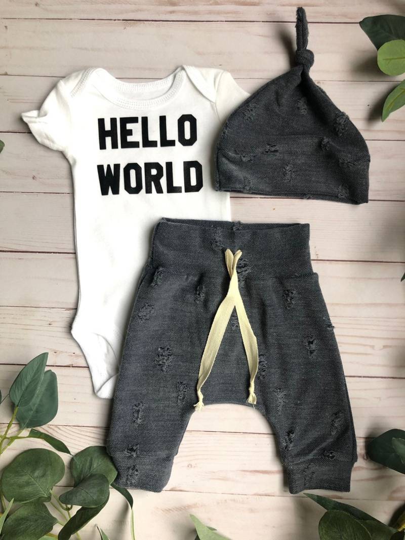 Blaue Baby Jungen Kleidung, Kommt Nach Hause Outfit, Blaues Neugeborenen Kommen Home Hello World Frühchen Outfit von worldfamouskids