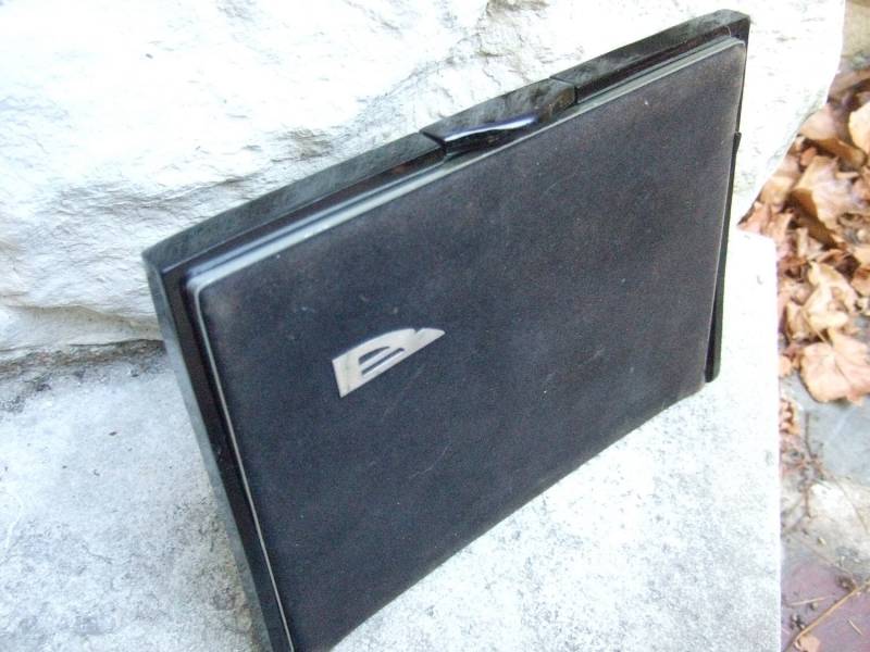 1920Er Jahre Art Deco Braun Wildleder Lucite Trim Kupplung 1920Er Jahre Art Deco Braun Wildleder Lucite Trim Kupplung von worldmarketproductio