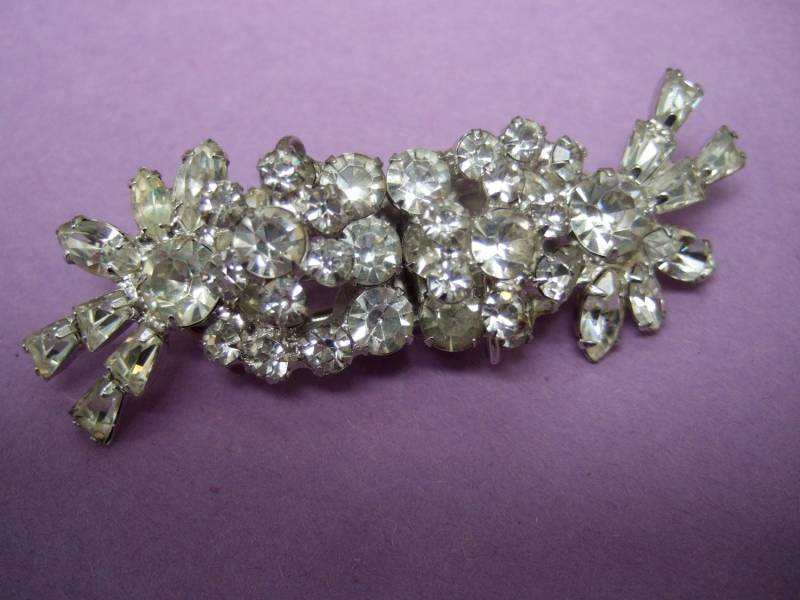 Brillant Diamante Crystal Duette Style Brosche C 1960 Brillant Diamante Crystal Duette Style Brosche C 1960 von worldmarketproductio