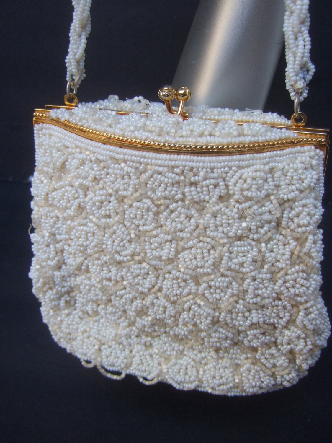 Elegante Glasperlen Saatperlen Handtasche C 1970 Elegante Glasperlen Saatperlen Handtasche C 1970 von worldmarketproductio
