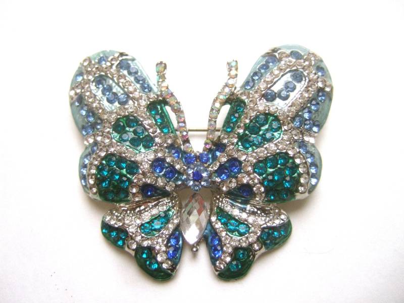 Glitzernde Kristall Schmetterling Brosche Glitzernde Kristall Schmetterling Brosche von worldmarketproductio