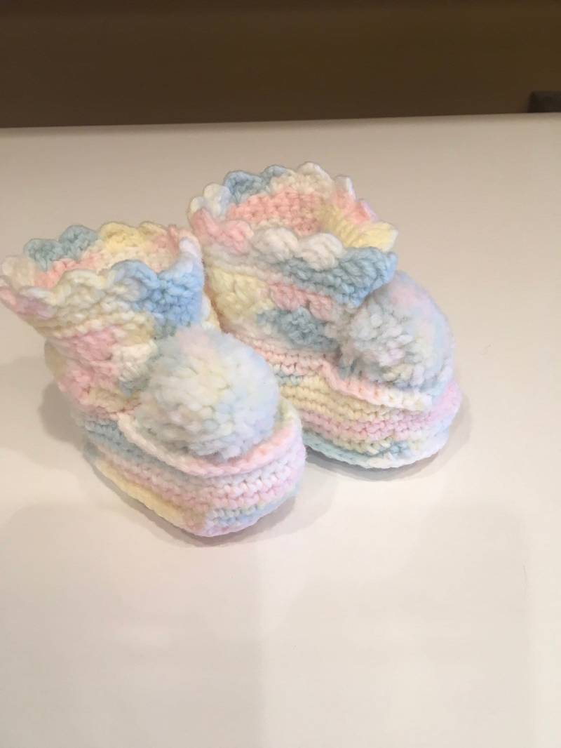 Handgestrickte Baby Booties von wright13