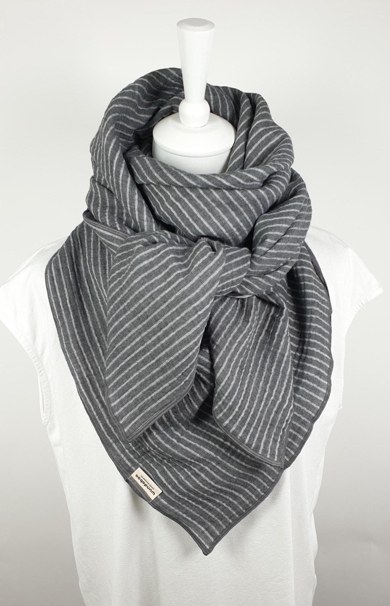 Musselin Halstuch Grau Mit Weißen Streifen Damen Mädchen, Verschiedene Formate, 100% Baumwolle, Double Gauze von wundabaa