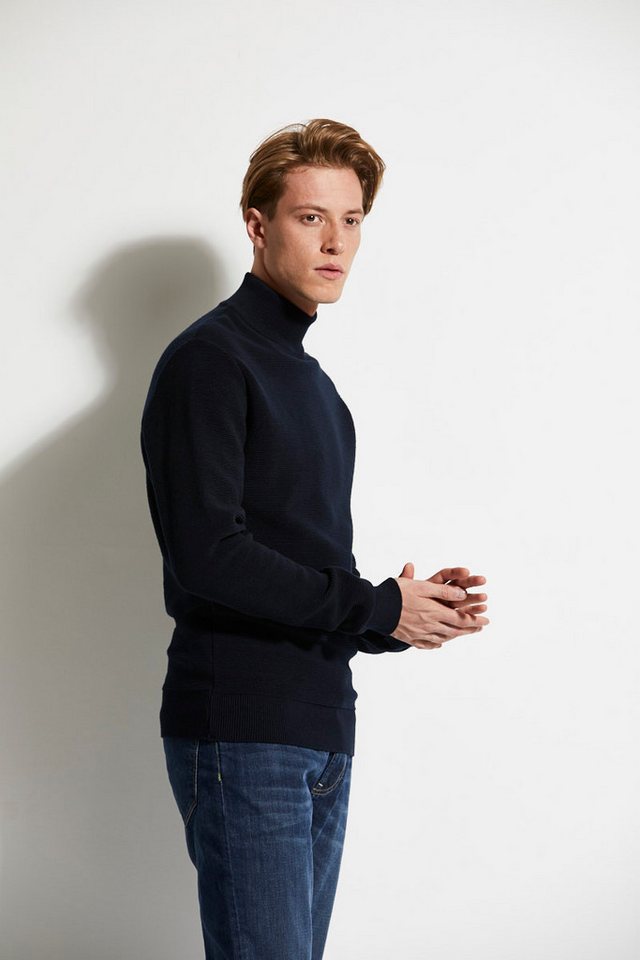 wunderwerk Stehkragenpullover Turtleneck nervirknit male wunderwerk Stehkragenpullover Turtleneck nervirknit male von wunderwerk