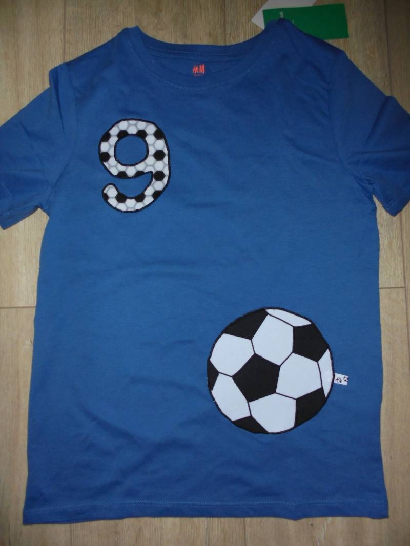 Shirt Applikation Fußball Geburtstag Benäht von wunschshirt