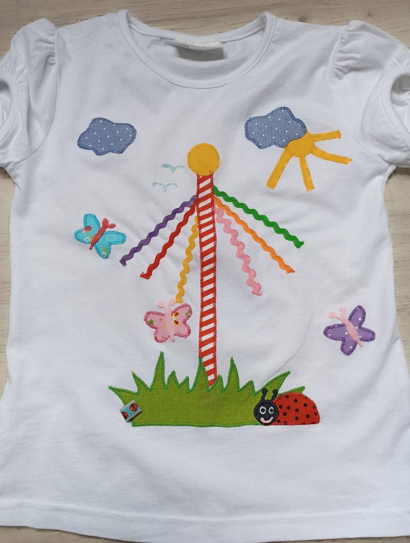 Shirt Einschulung Schulkind Maibaum Marienkäfer Benäht Frühling Geburtstag von wunschshirt