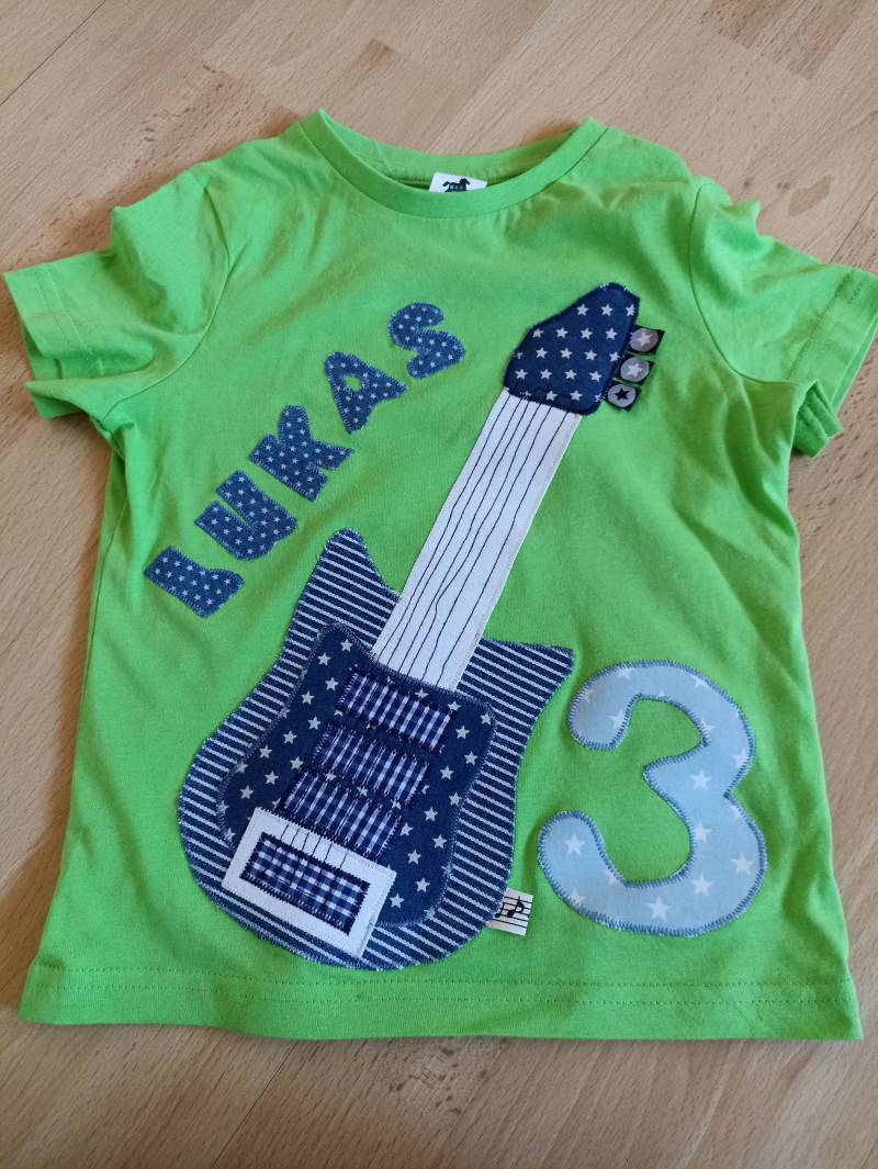 Shirt Gitarre Applikation Benäht Geburtstag Musik von wunschshirt