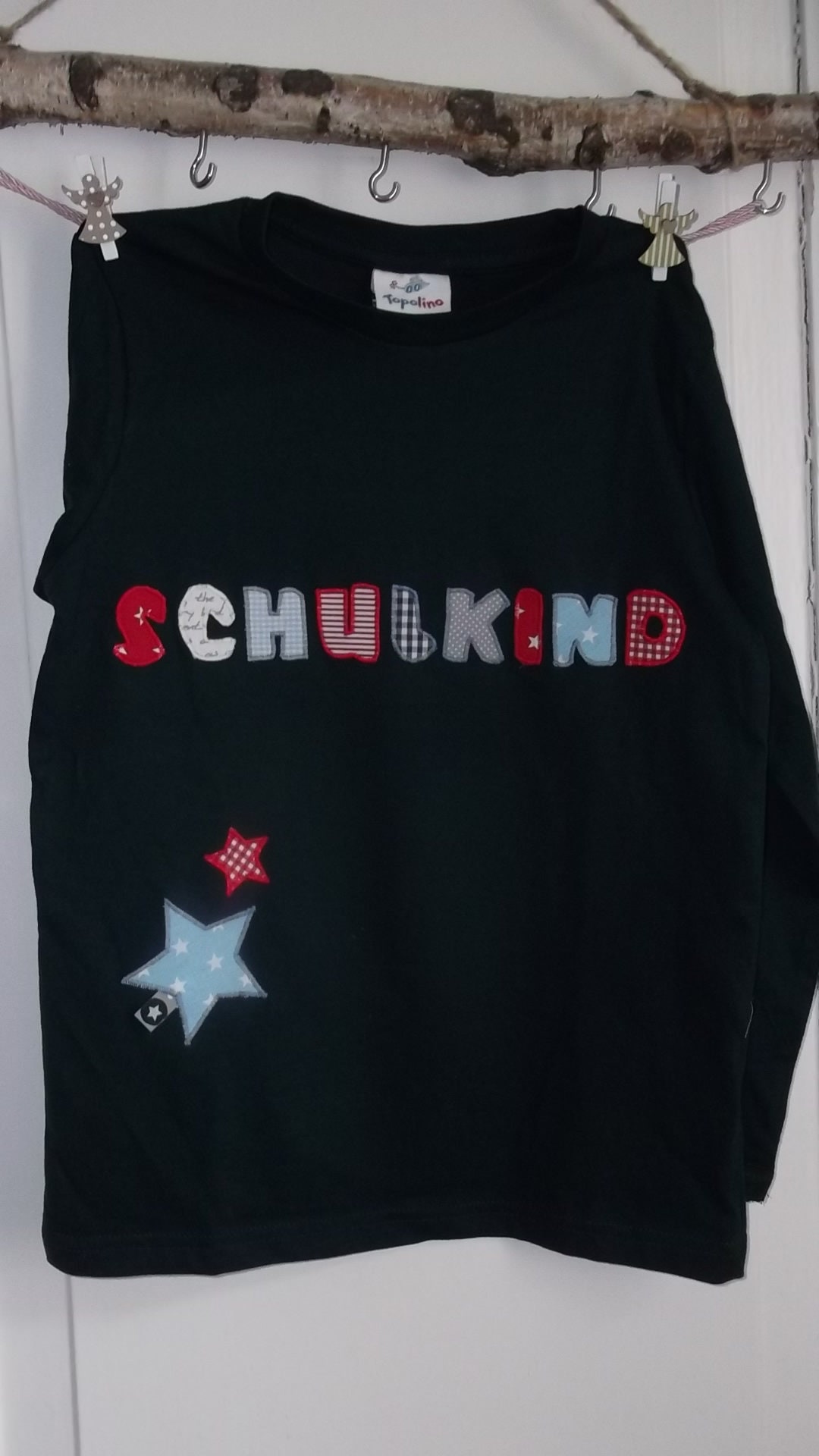 Shirt Stern Einschulung Schulkind Benäht 2023 Shirt Stern Einschulung Schulkind Benäht 2023 von wunschshirt