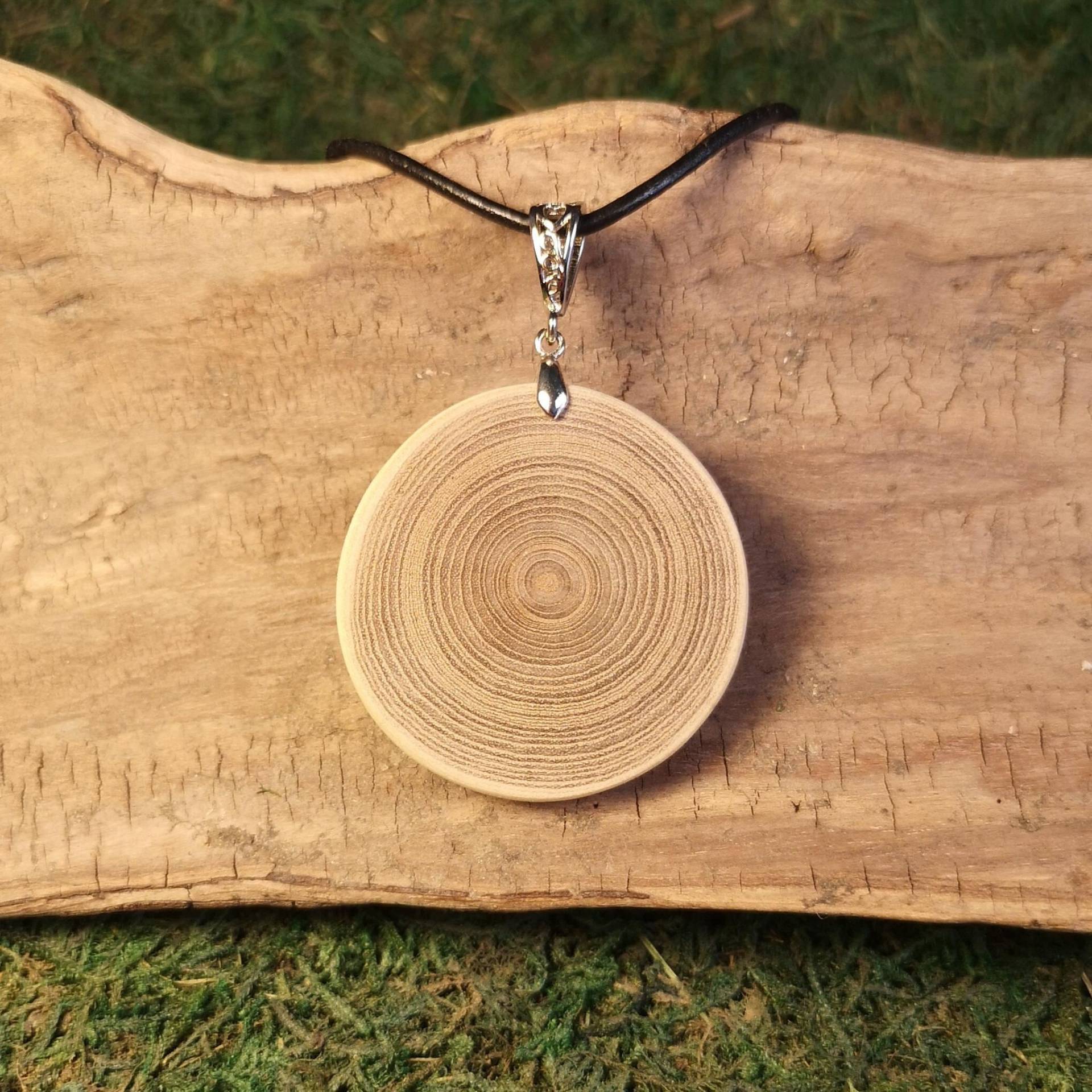 Halskette Anhänger Kette Treibholz Keltisch Vikinger Wikinger Variante Boho Echtholz A69 Halskette Anhänger Kette Treibholz Keltisch Vikinger Wikinger Variante Boho Echtholz A69 von wwwBastelholicde