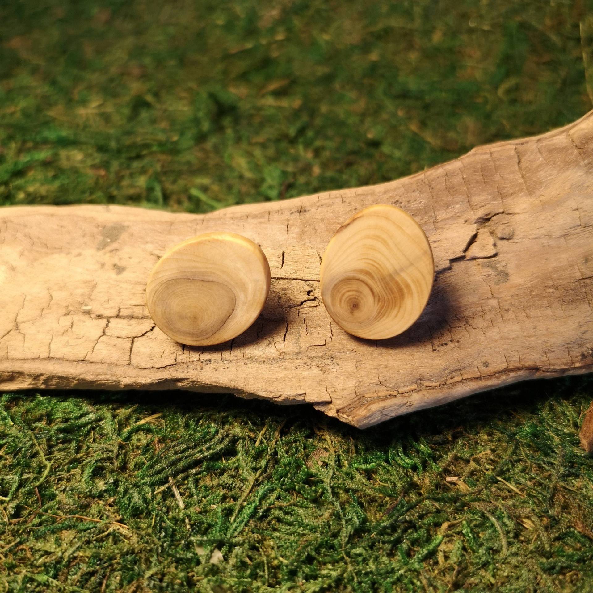 Ohrringe Aus Treibholz Ohr-Schmuck Ohrstecker Schwemm-Holz Versilbert Holzschmuck Echtholz Boho Silber O144 Ohrringe Aus Treibholz Ohr-Schmuck Ohrstecker Schwemm-Holz Versilbert Holzschmuck Echtholz Boho Silber O144 von wwwBastelholicde