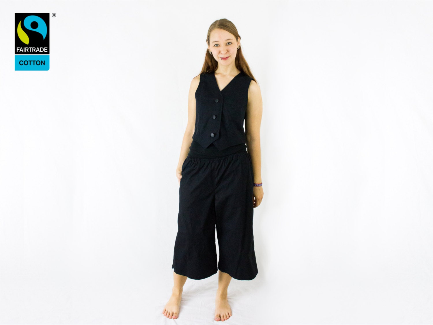 Fairtrade Damenweste in Schwarz, Fair Vegan Bio, Weste Zum Knöpfen, Für Frauen, Fair Trade, Schick, Edel, Elegant, Handarbeit Aus Deutschland von wwwFairTalede